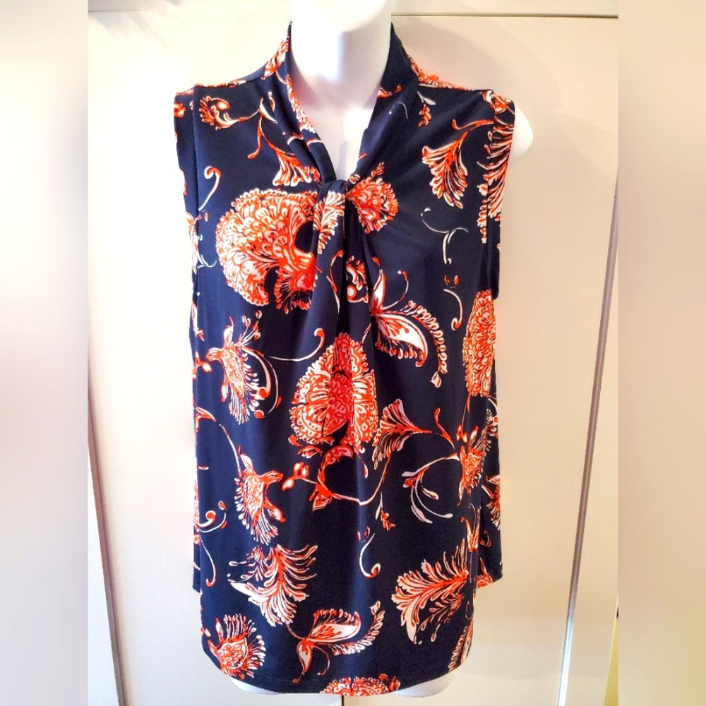 Tommy Hilfiger Women's Knot Front Top NWOT (b1)